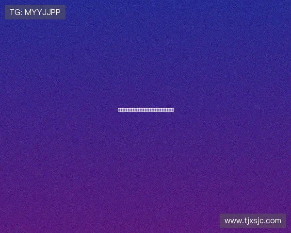 哈登穿着火箭经典球衣领衔球队辉煌时刻的壁纸展示 哈登穿着火箭经典球衣领衔球队辉煌时刻的壁纸展示